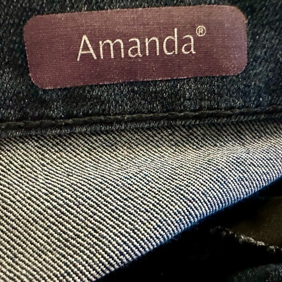 Women’s Gloria Vanderbilt Size 18 Amanda Blue Jeans - Picture 6 of 6